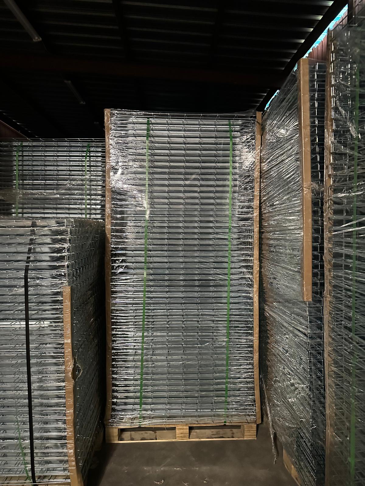 42" x 46" Flared Wire Deck
